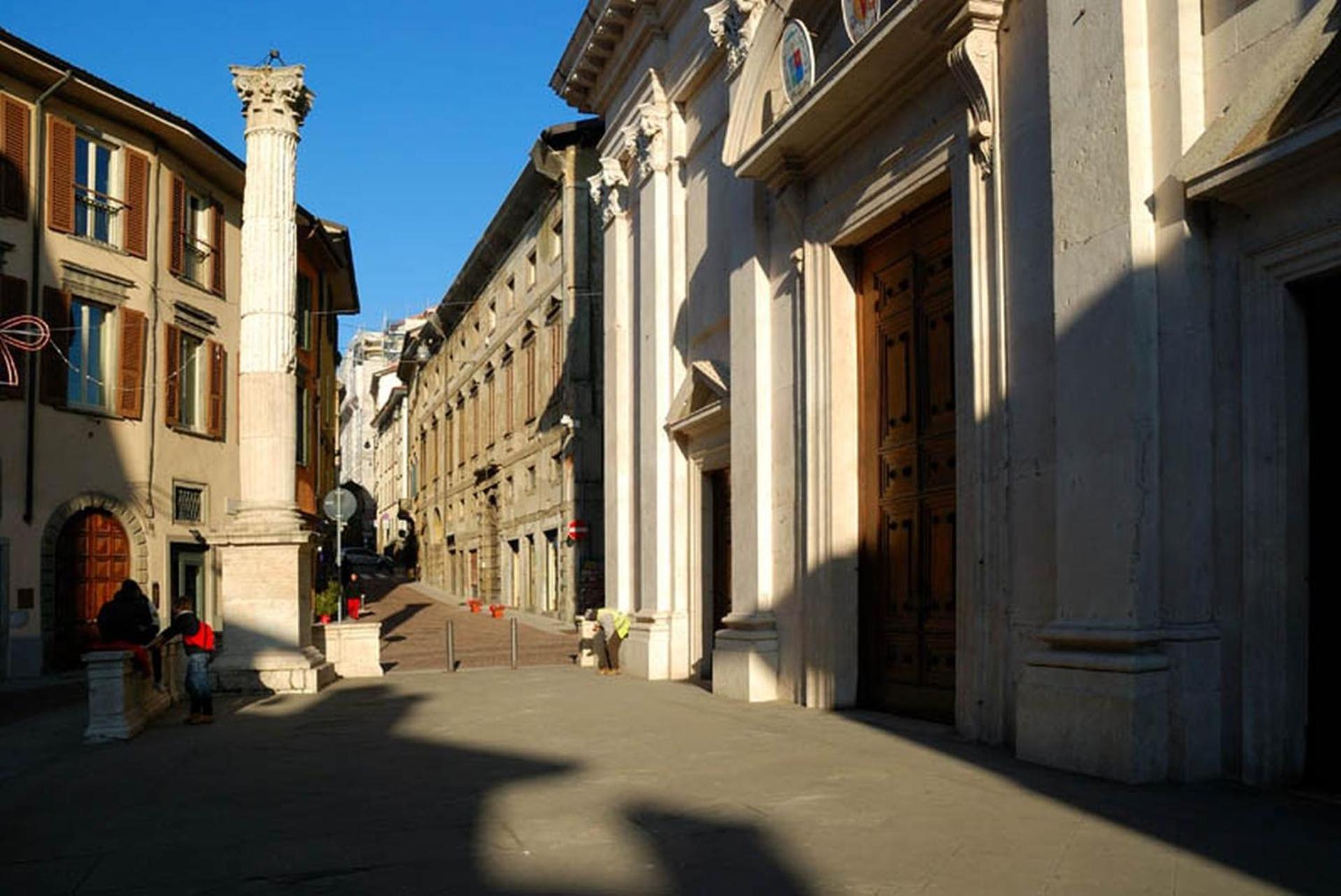 Magic Place Bergamo! Relax Apartment With Terrace In The Heart Of The City 外观 照片