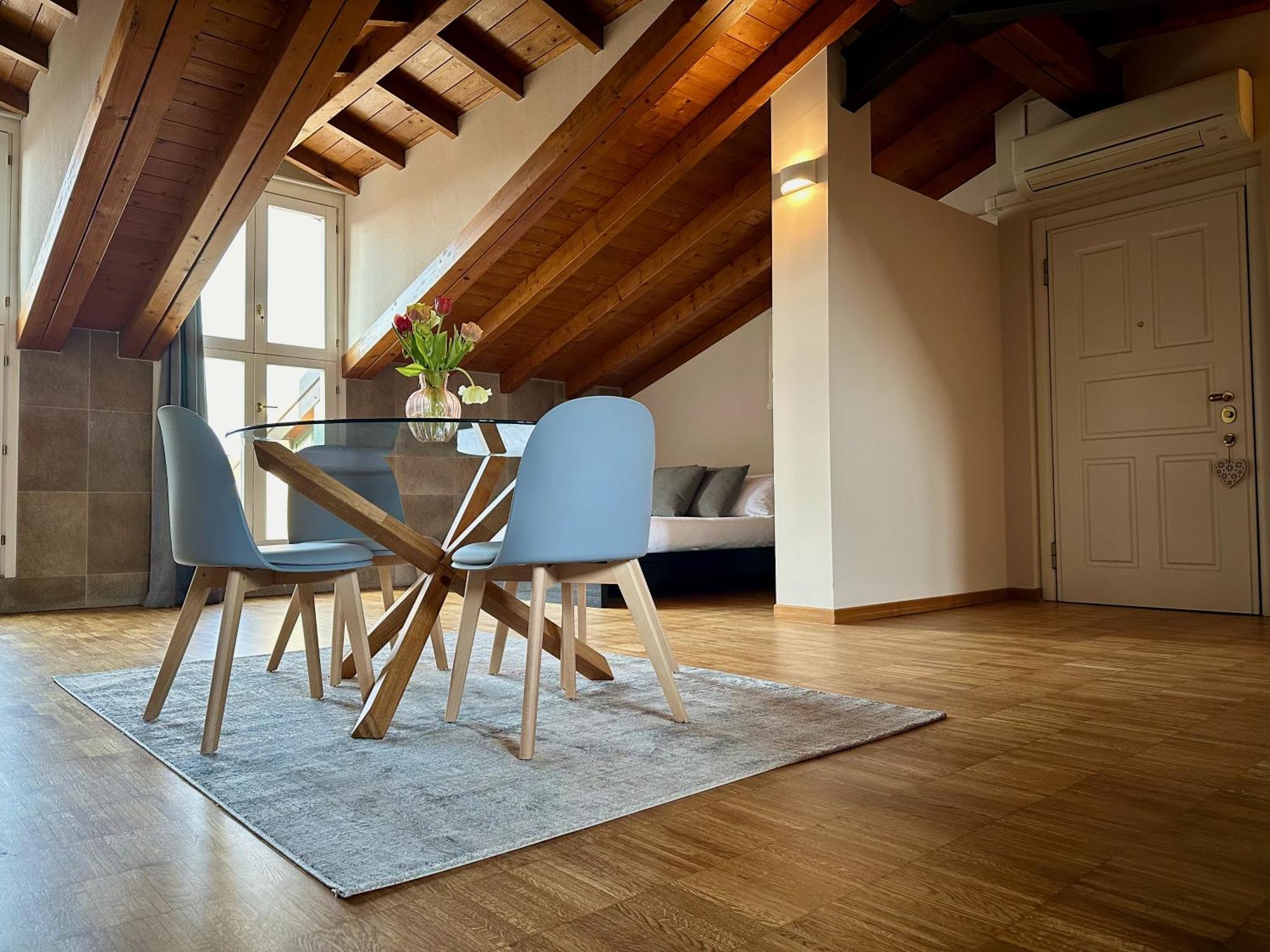 Magic Place Bergamo! Relax Apartment With Terrace In The Heart Of The City 外观 照片